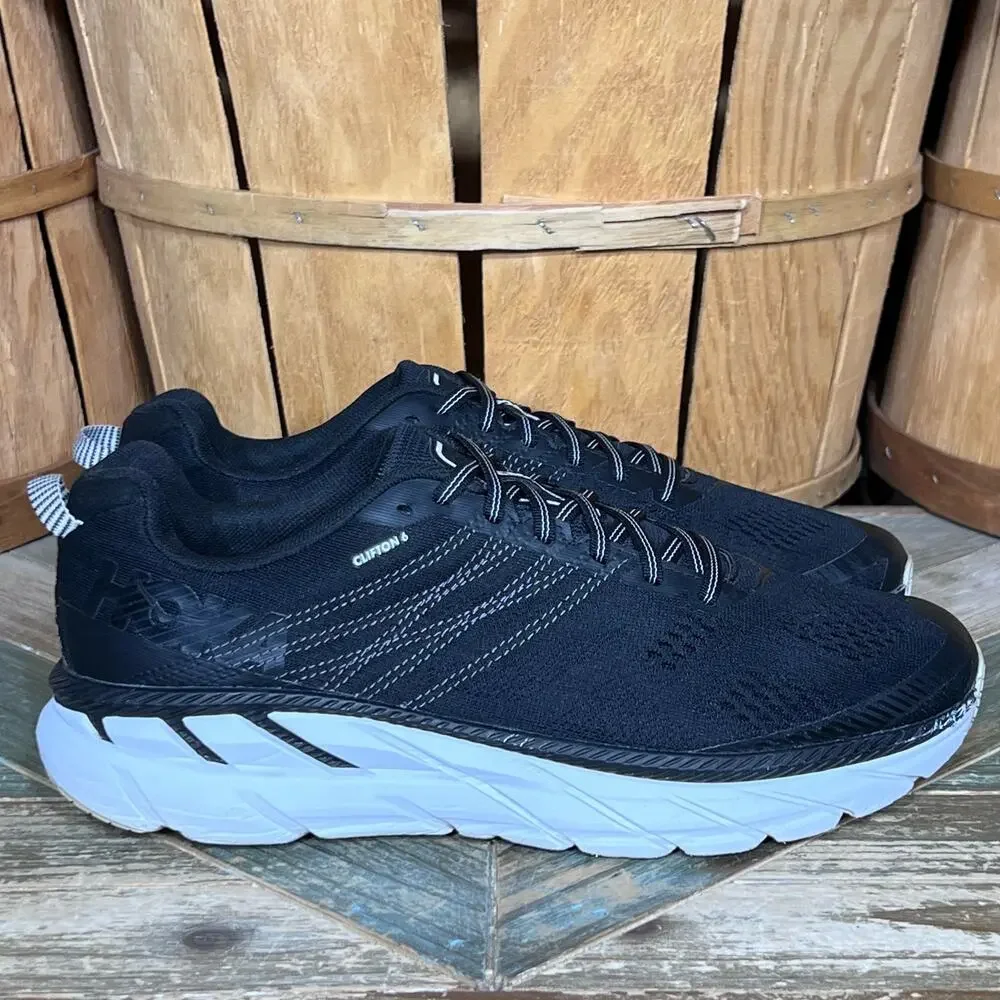 Hoka One One Clifton 6 Black White 1102872 Comfort Running Shoes Mens Size 9.5